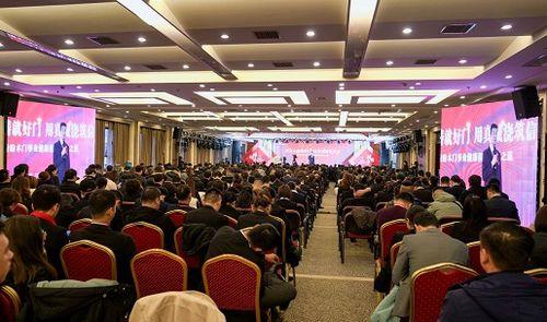 毛片基地国产在线,国产在线影视产业的灰色地带